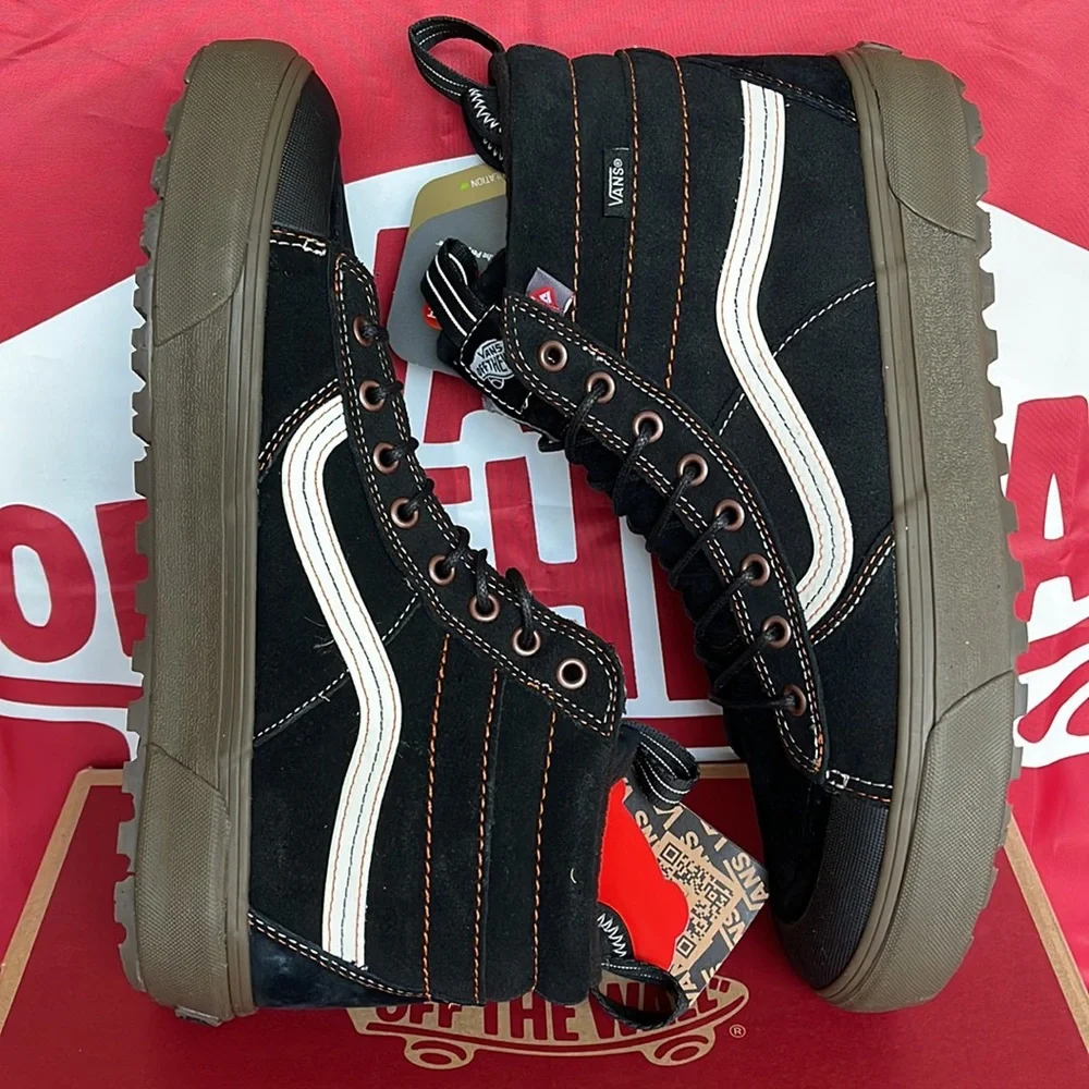 Vans Men’s Sk8-HI Mte-2
Khaki/Black
VN0A5KYCZF5 boots - sneakers - Picture 12 of 16